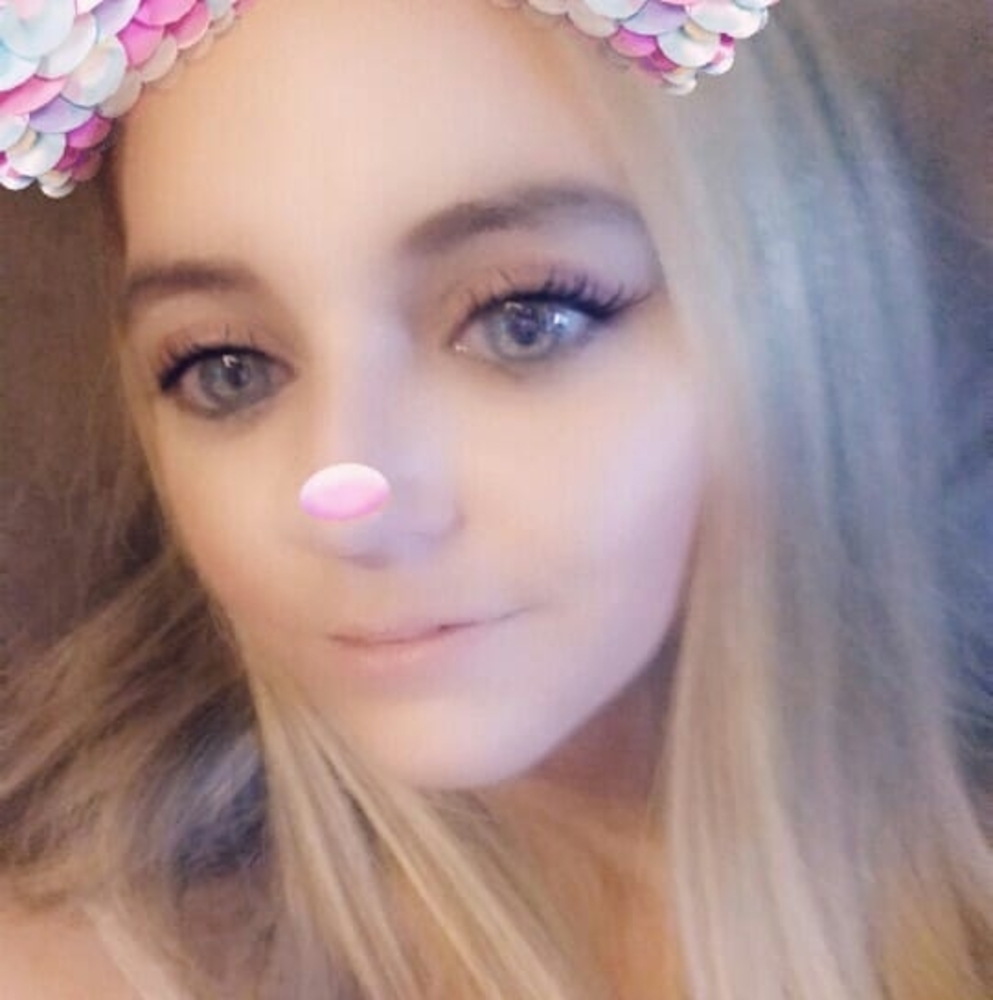 Meet your Posher, Brittney
